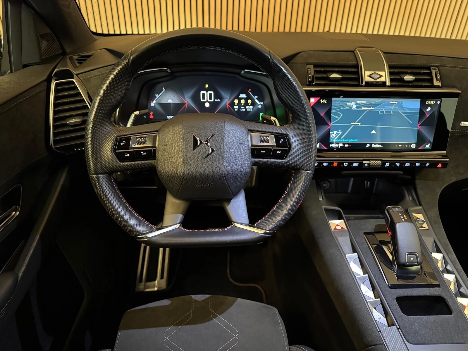 Hoofdafbeelding DS DS 7