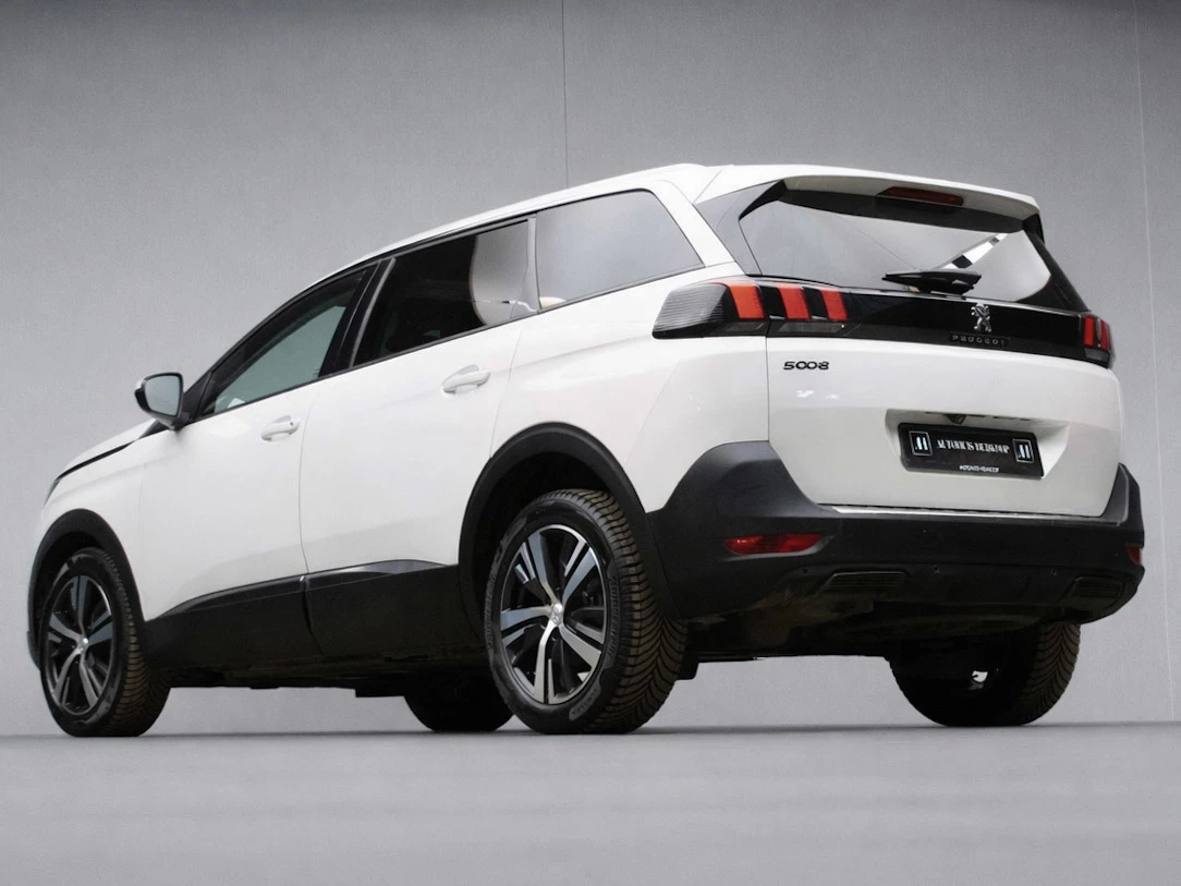 Hoofdafbeelding Peugeot 5008