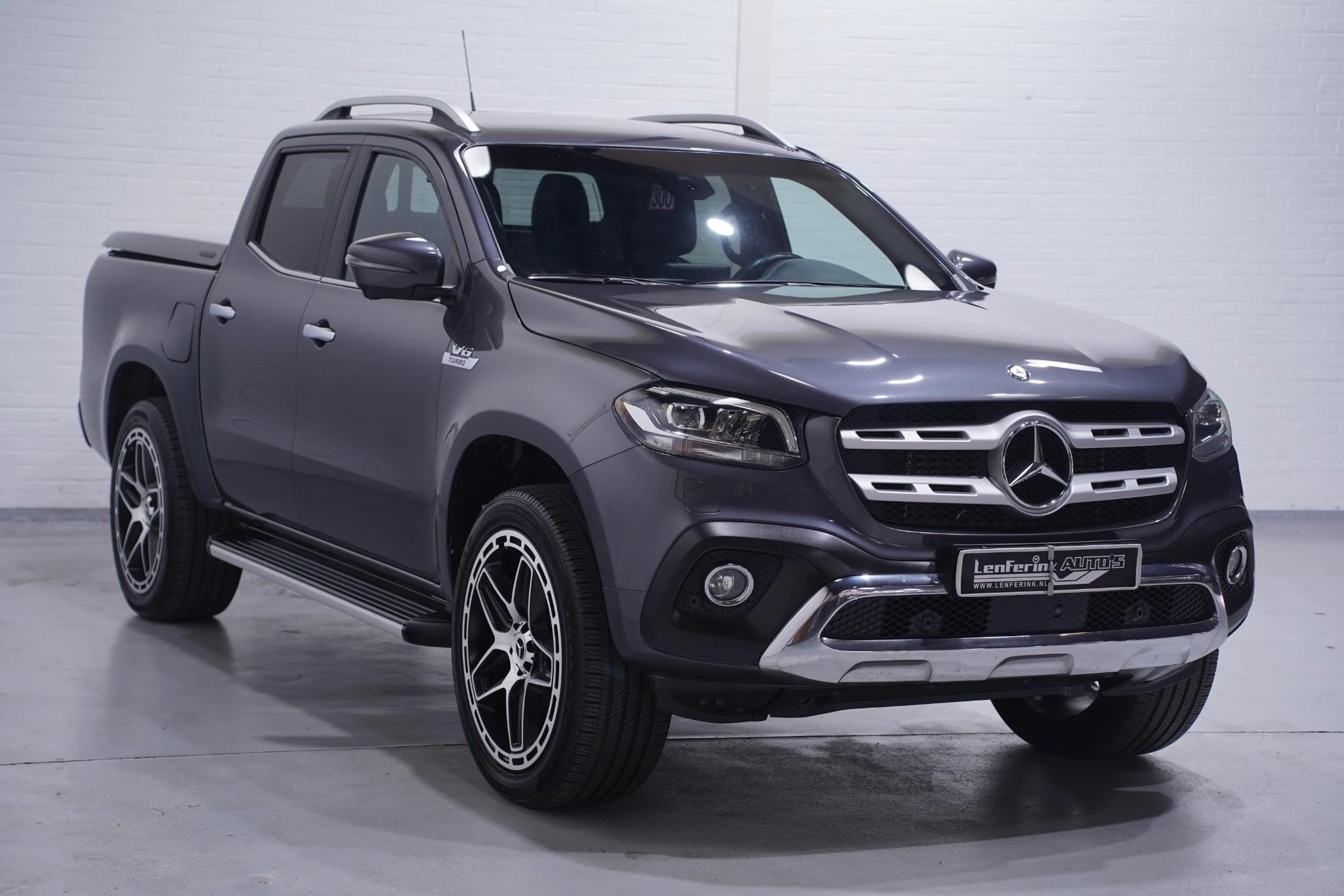 Hoofdafbeelding Mercedes-Benz X-Klasse