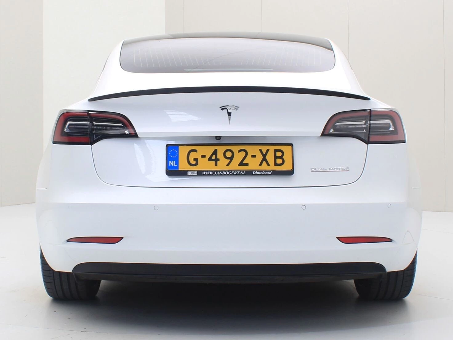 Hoofdafbeelding Tesla Model 3