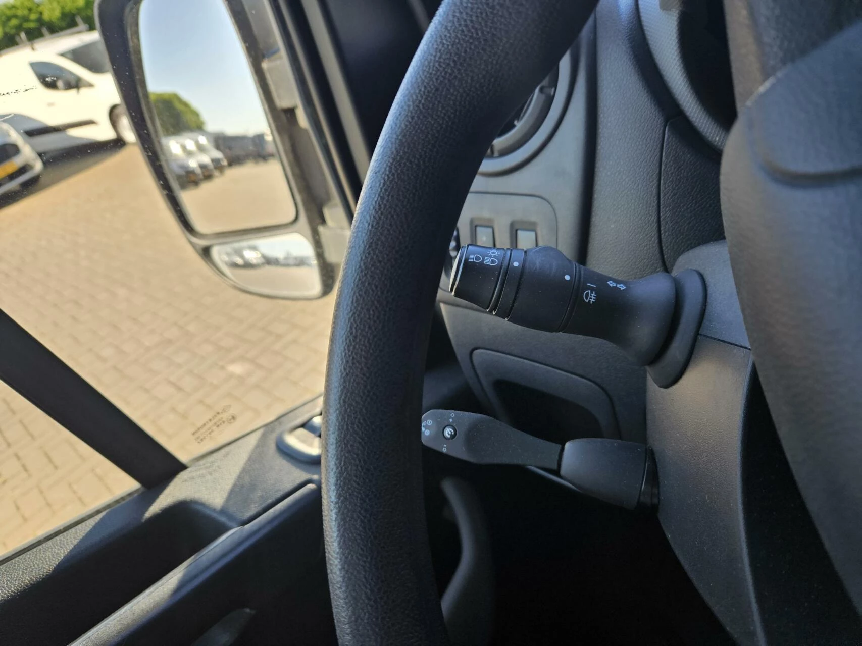 Hoofdafbeelding Opel Movano