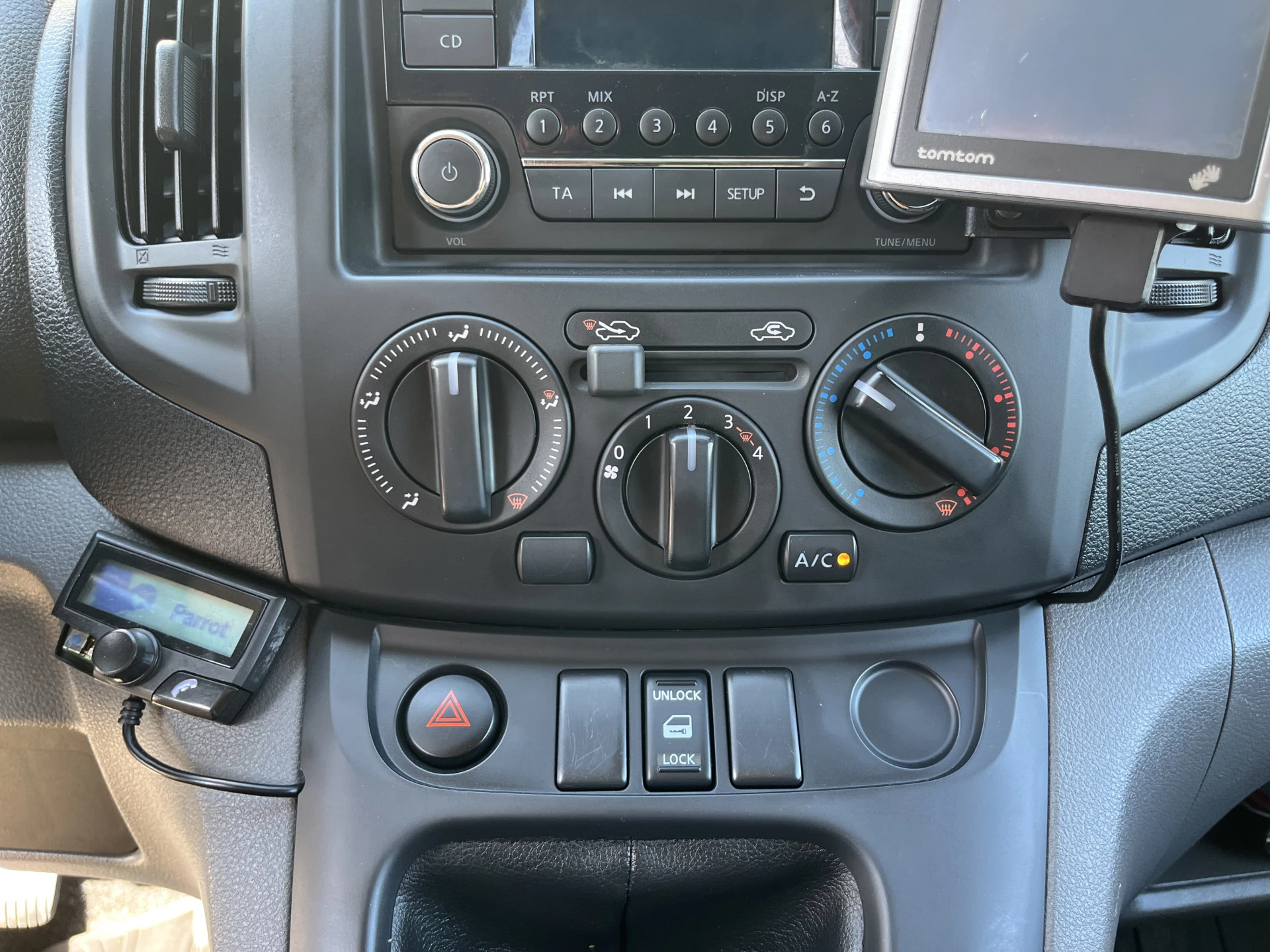 Hoofdafbeelding Nissan NV200