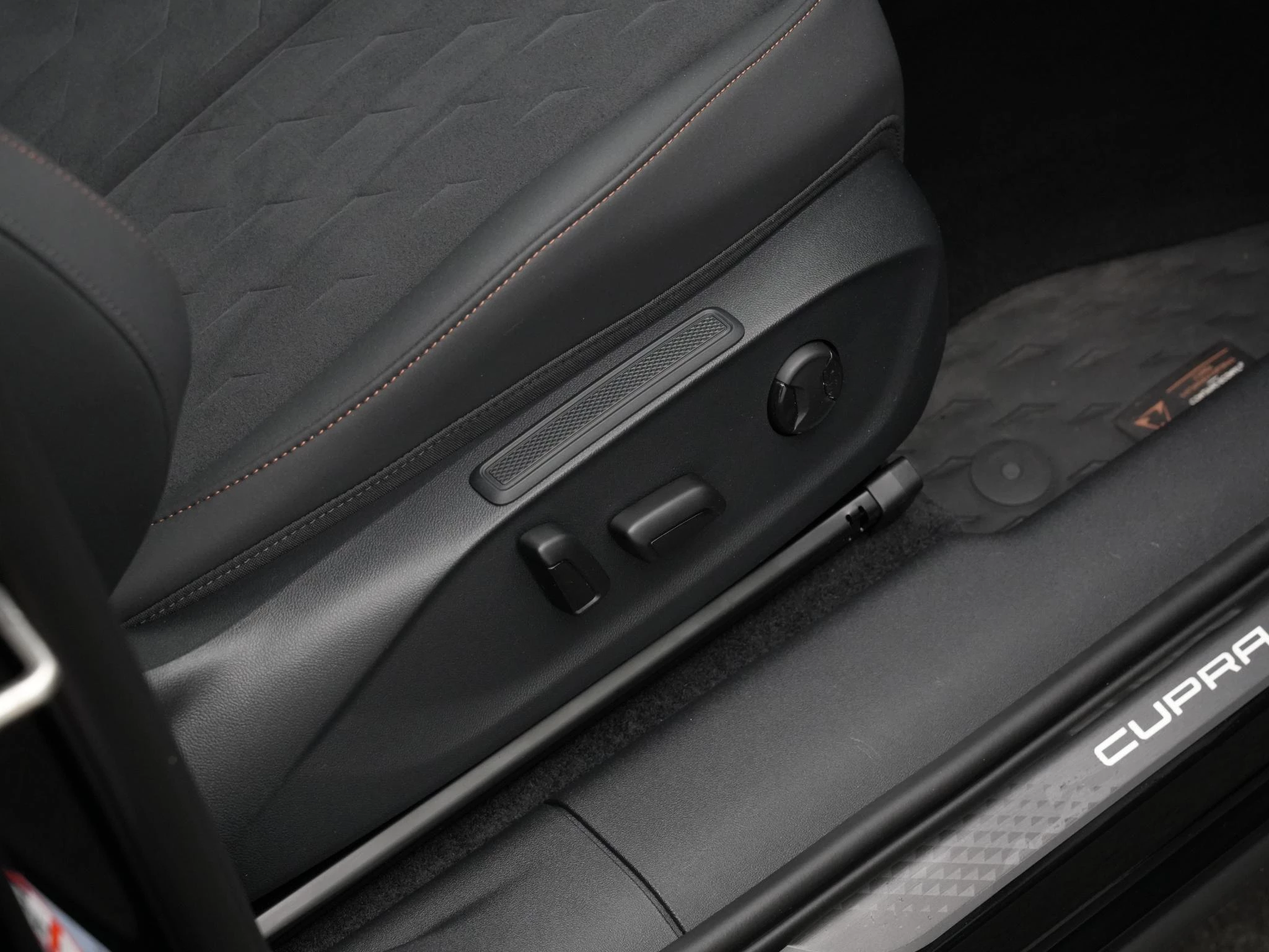 Hoofdafbeelding CUPRA Terramar