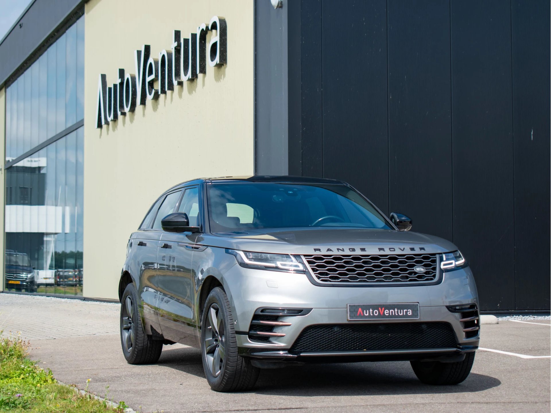 Hoofdafbeelding Land Rover Range Rover Velar