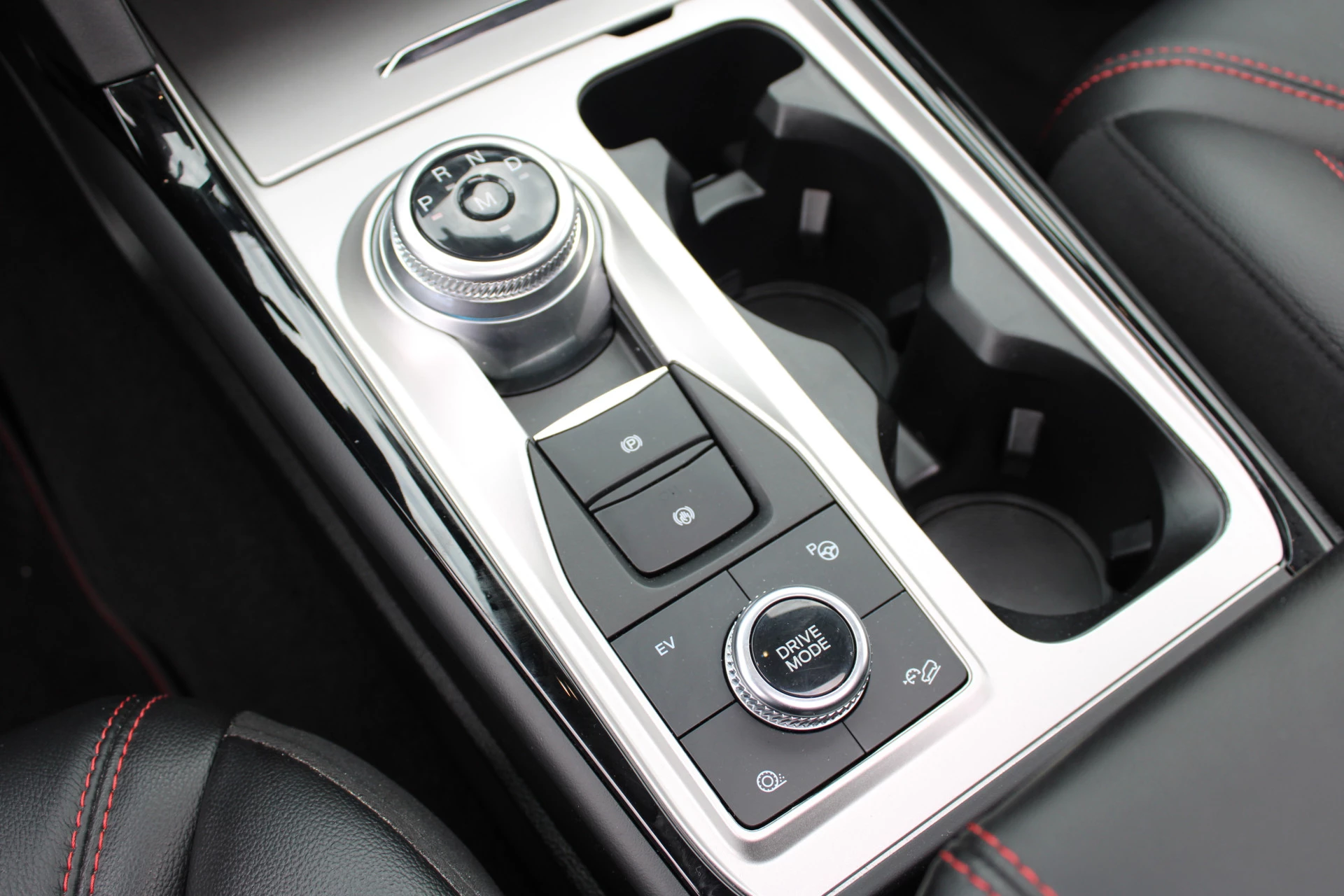 Hoofdafbeelding Ford Explorer