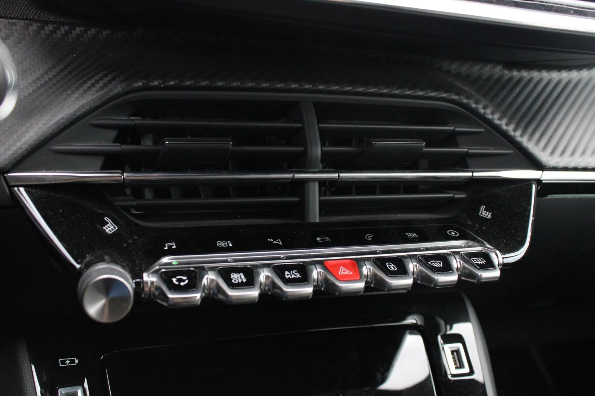 Hoofdafbeelding Peugeot e-208
