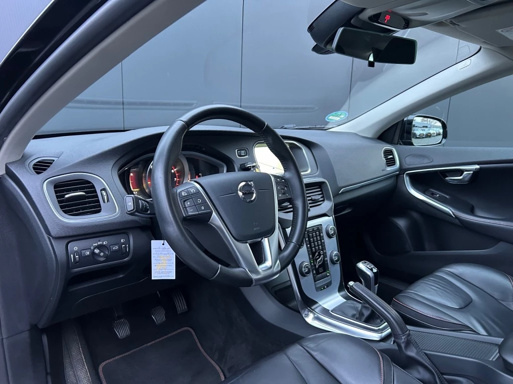 Hoofdafbeelding Volvo V40