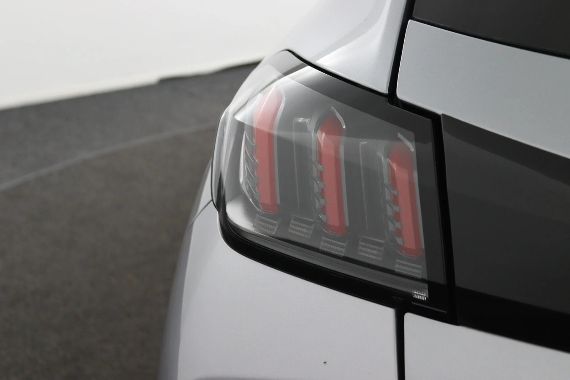 Hoofdafbeelding Peugeot e-208