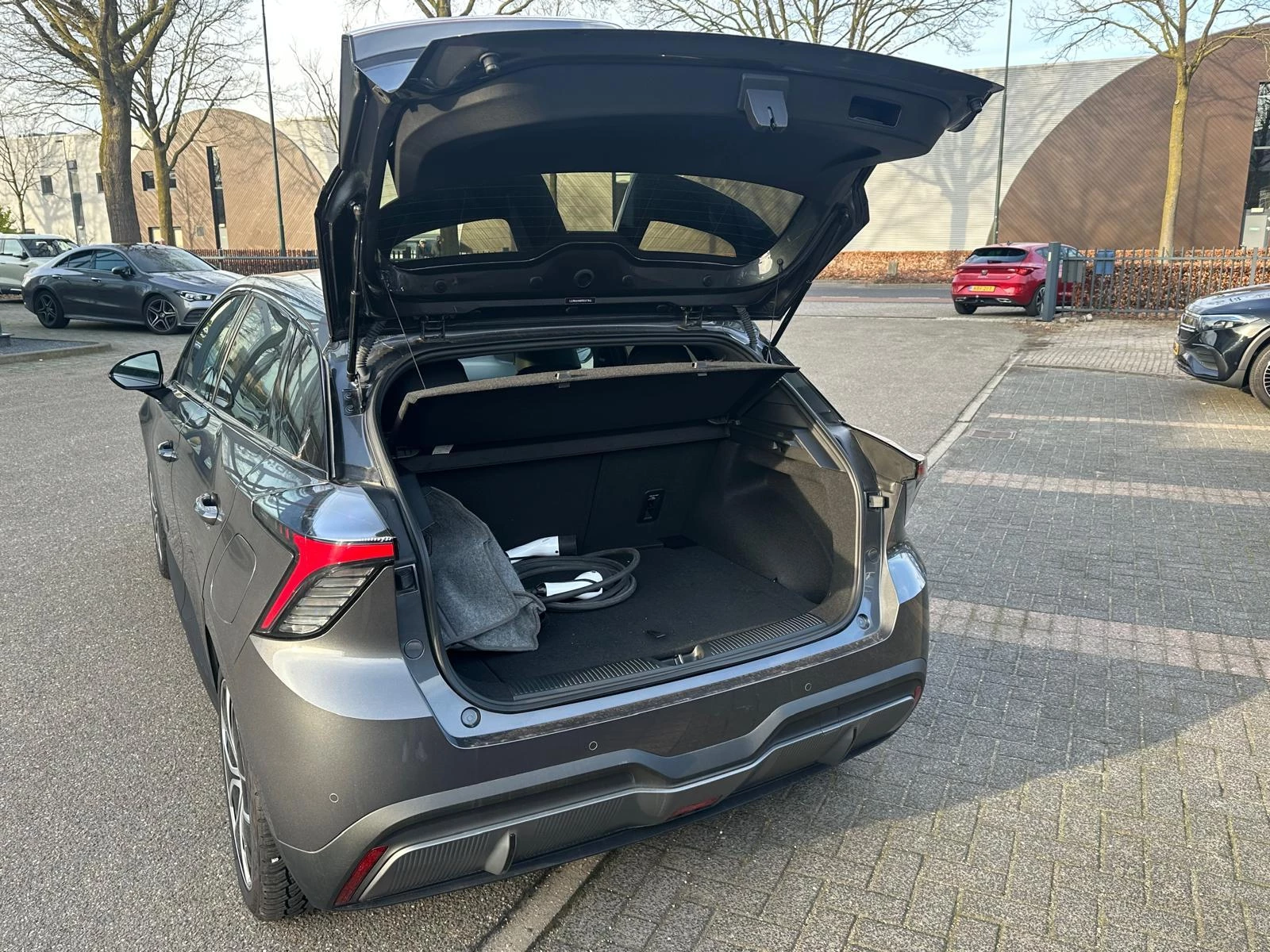 Hoofdafbeelding MG MG4