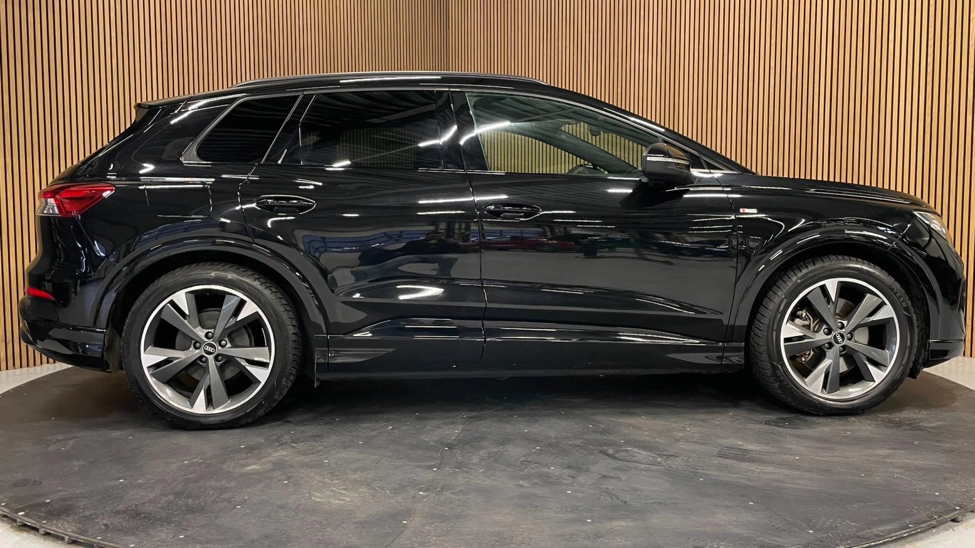 Hoofdafbeelding Audi Q4 e-tron