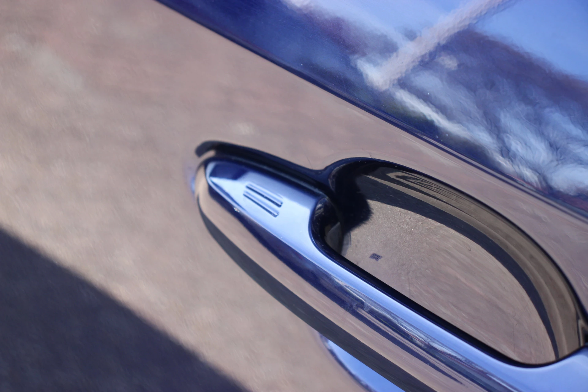 Hoofdafbeelding Suzuki Across