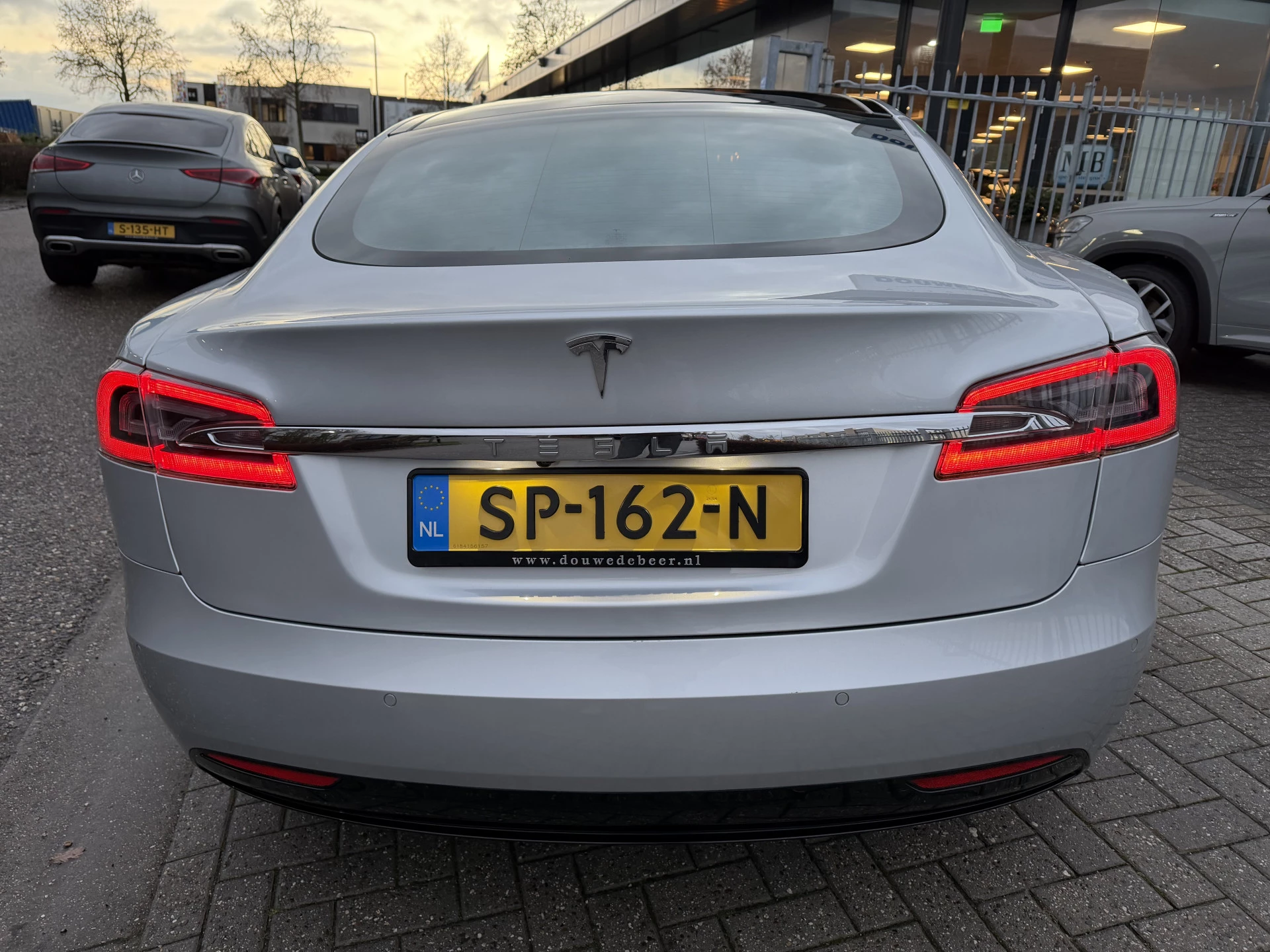 Hoofdafbeelding Tesla Model S