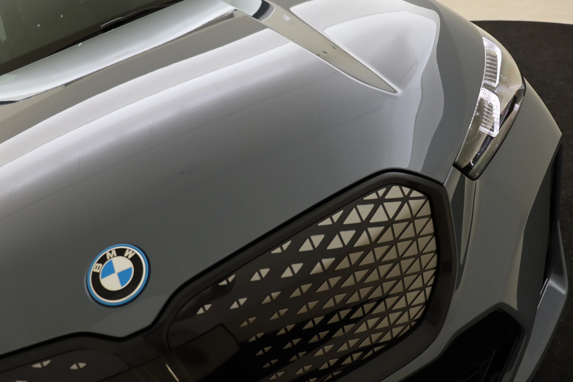Hoofdafbeelding BMW iX1