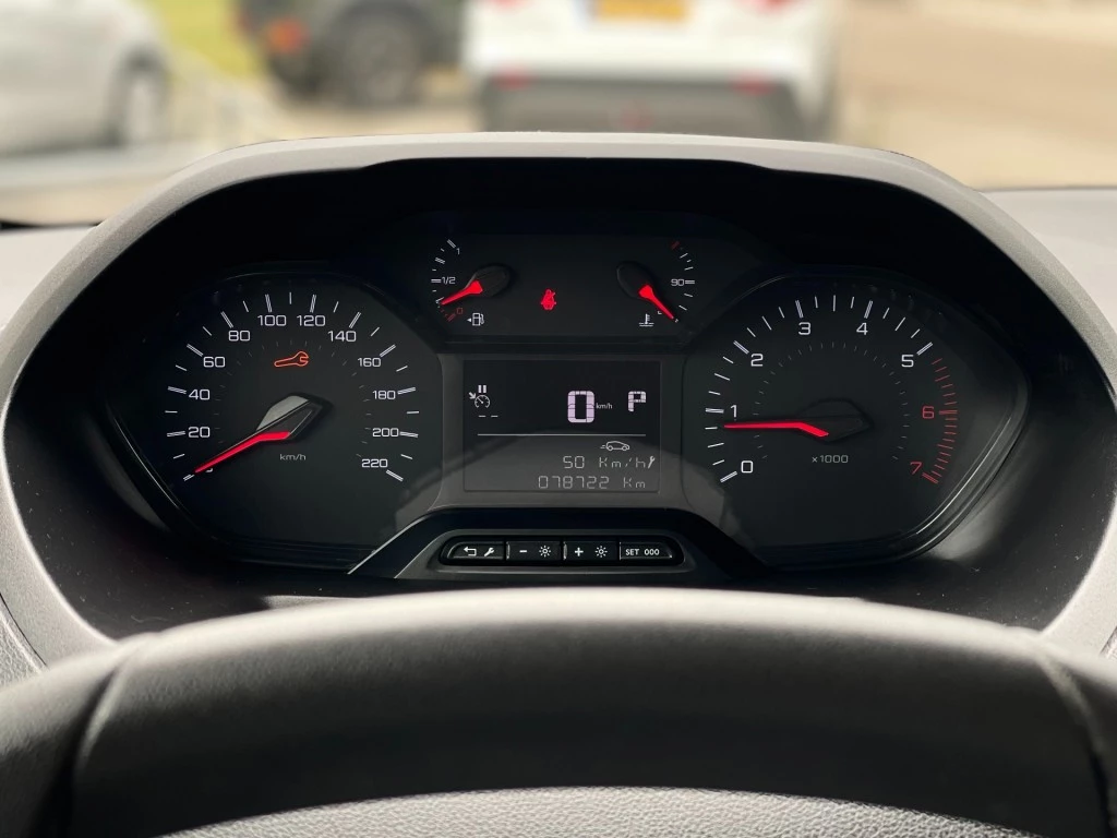 Hoofdafbeelding Peugeot Partner