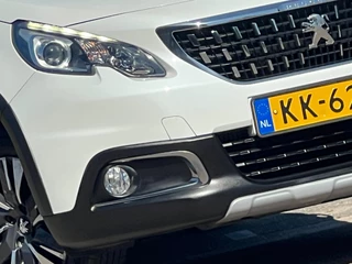 Peugeot 2008 1.2 PureTech Allure 110pk Automaat - Blanc Nacre - Supercompleet