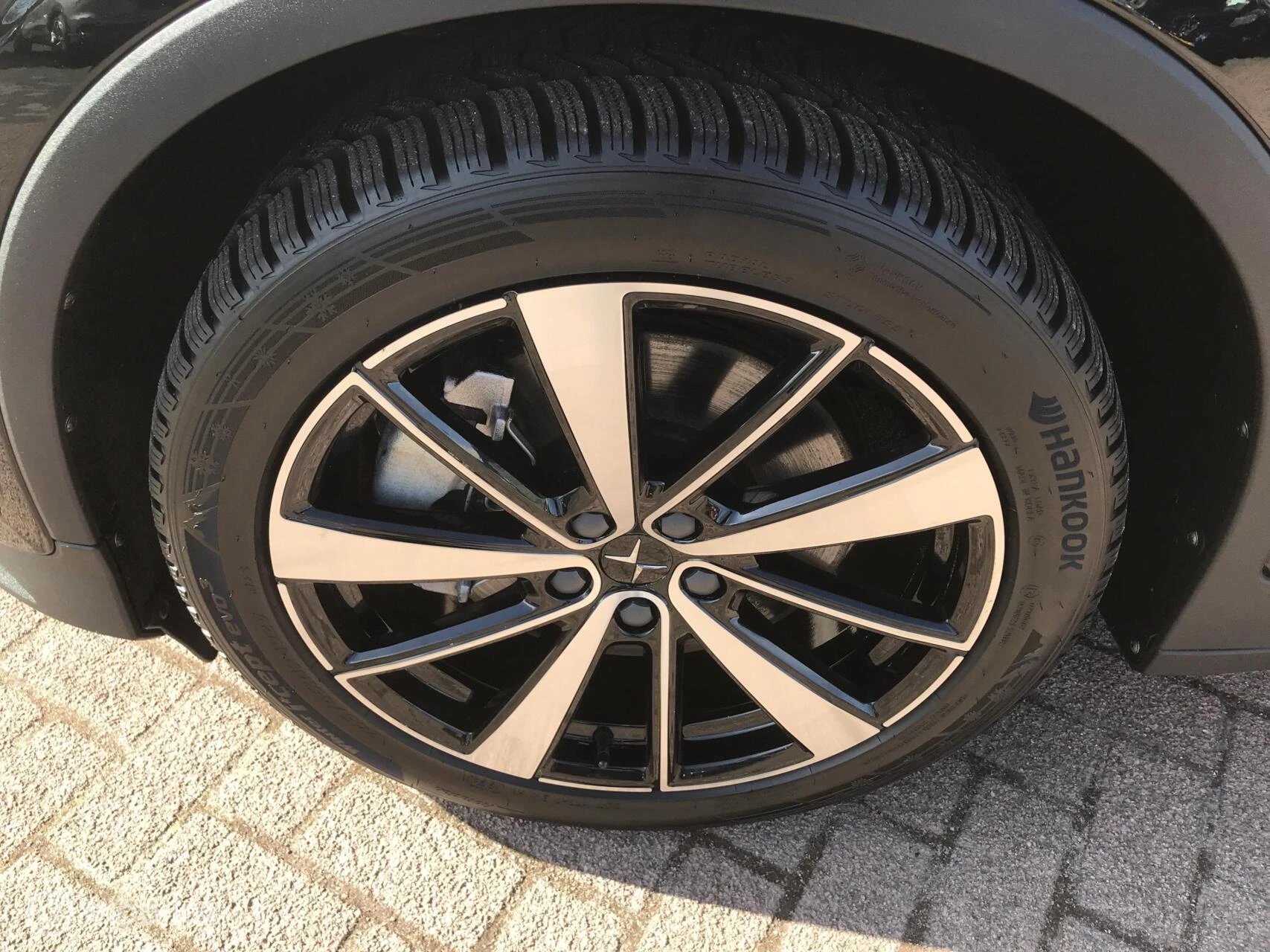 Hoofdafbeelding Polestar 2