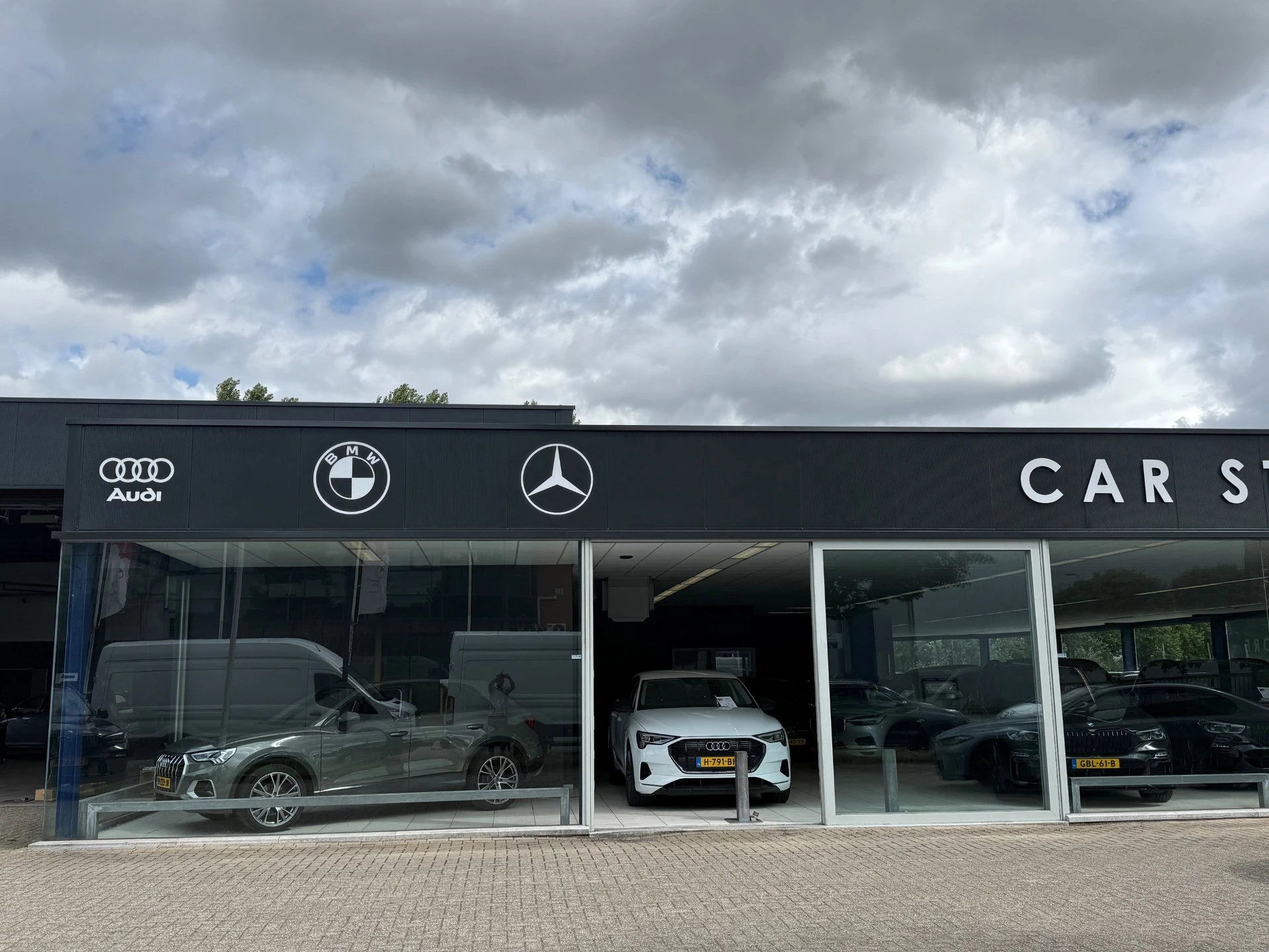 Hoofdafbeelding Tesla Model Y