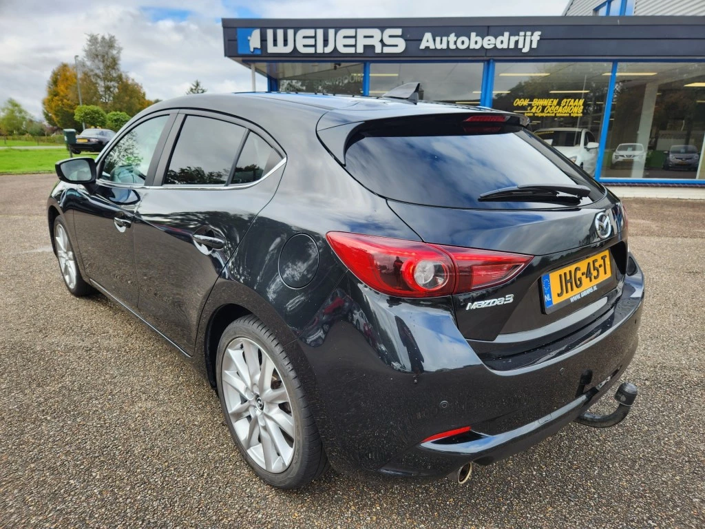 Hoofdafbeelding Mazda 3