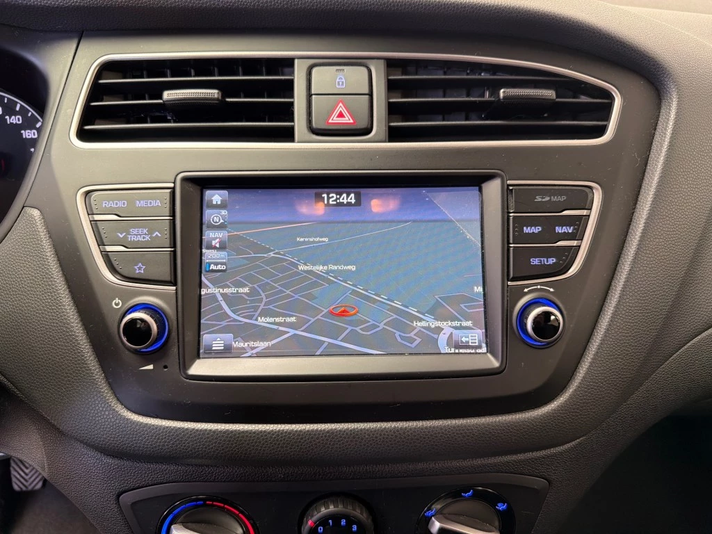 Hoofdafbeelding Hyundai i20