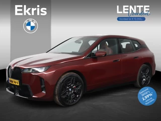 BMW iX xDrive45 101 kWh | M Sportpakket Pro | Comfort Access | Trekhaak | Driving Assistant Prof. | Harman Kardon | Lentevoordeel