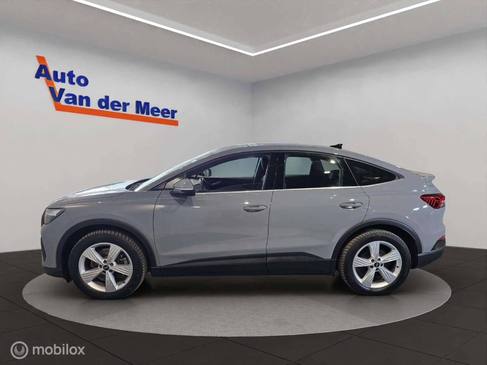 Hoofdafbeelding Audi Q4 Sportback e-tro