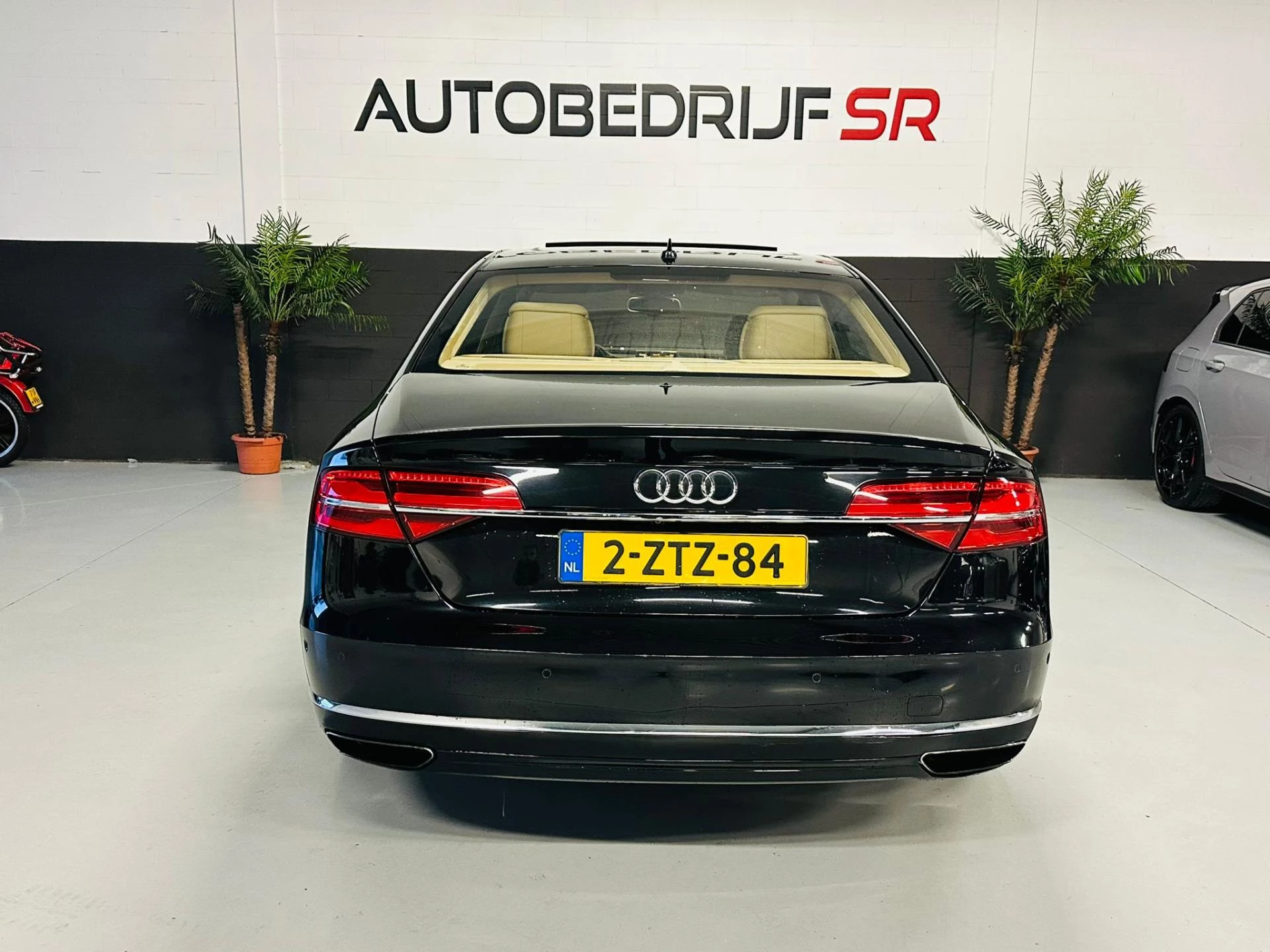 Hoofdafbeelding Audi A8