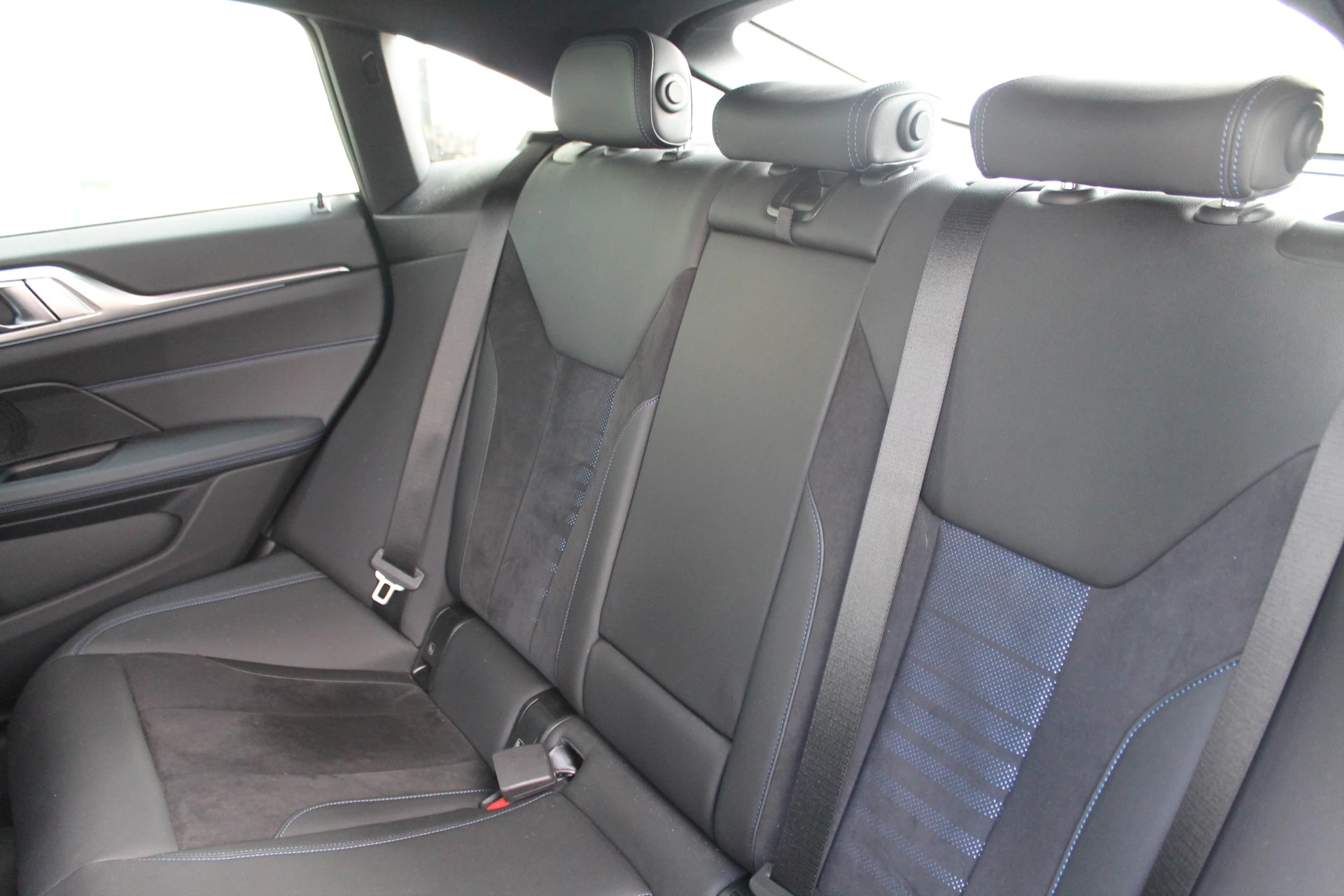 Hoofdafbeelding BMW i4