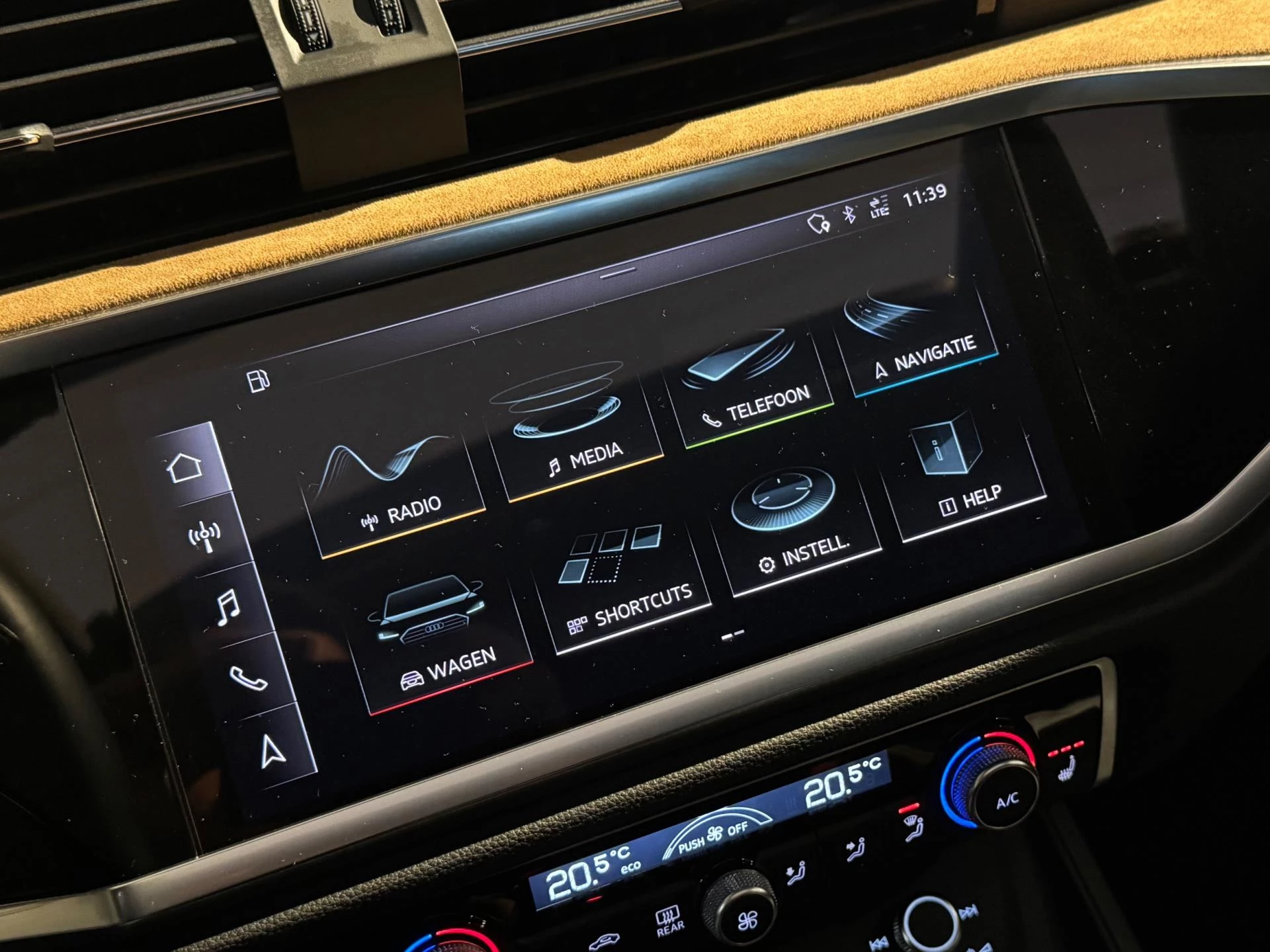 Hoofdafbeelding Audi Q3