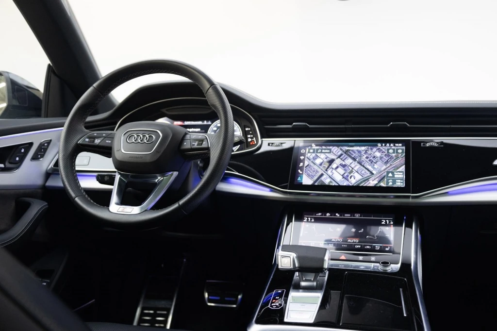 Hoofdafbeelding Audi Q8