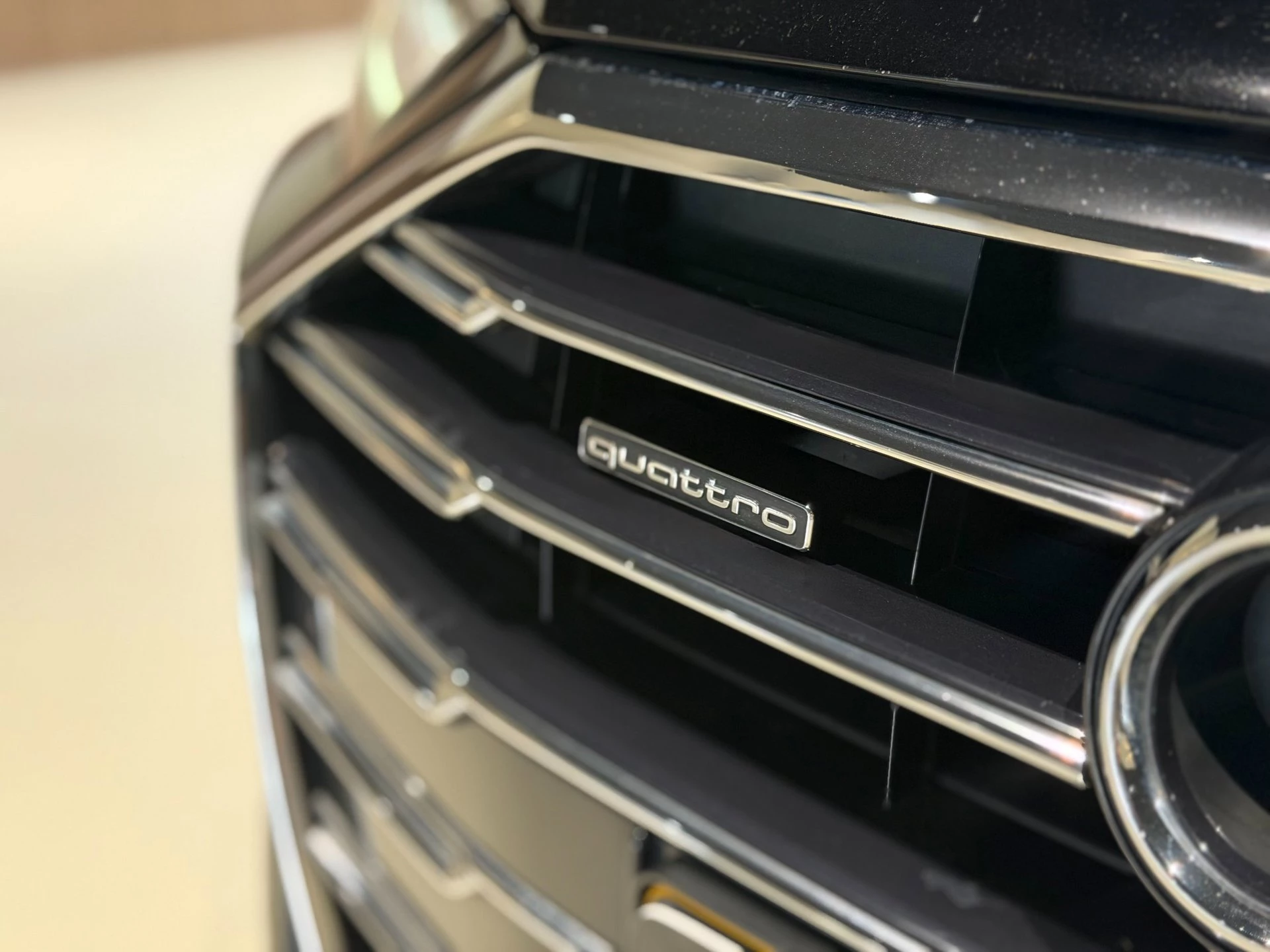 Hoofdafbeelding Audi A8