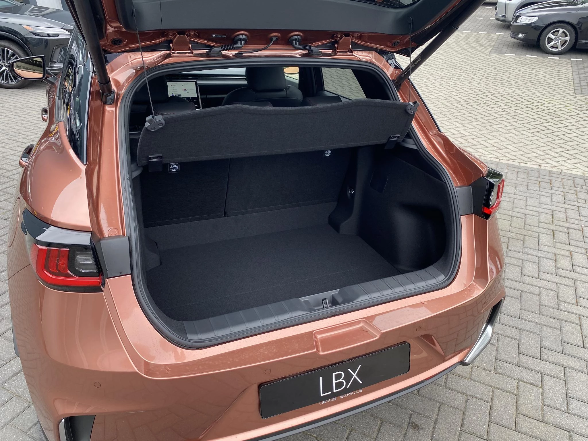 Hoofdafbeelding Lexus LBX