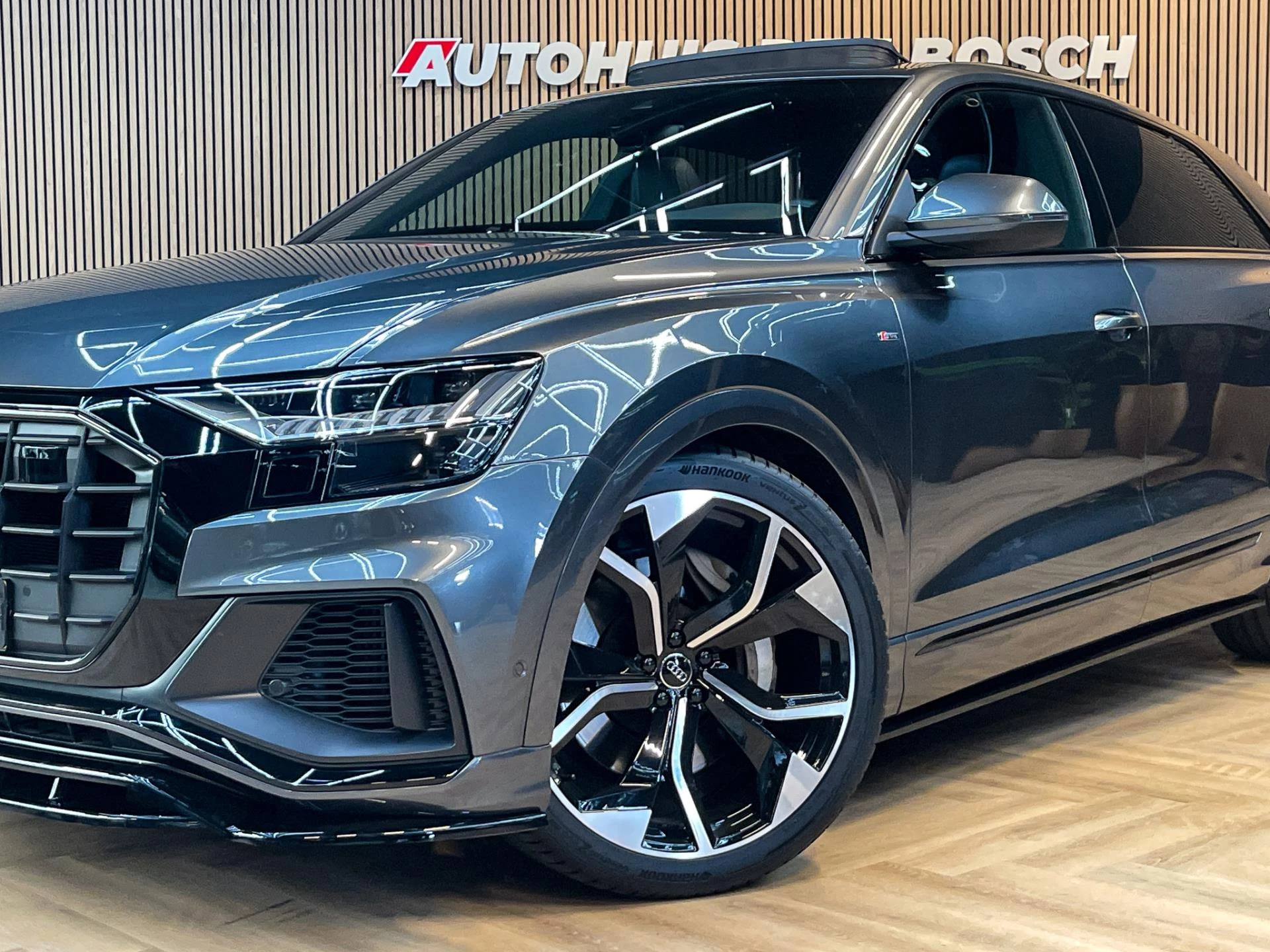 Hoofdafbeelding Audi Q8