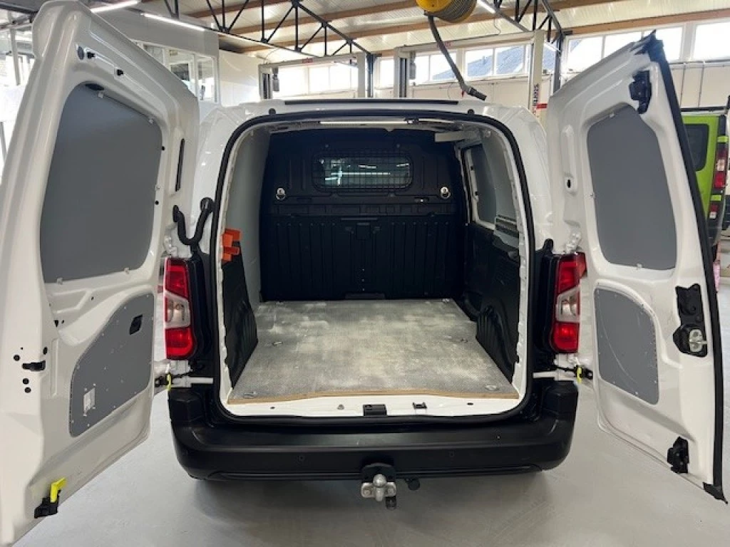 Hoofdafbeelding Peugeot Partner