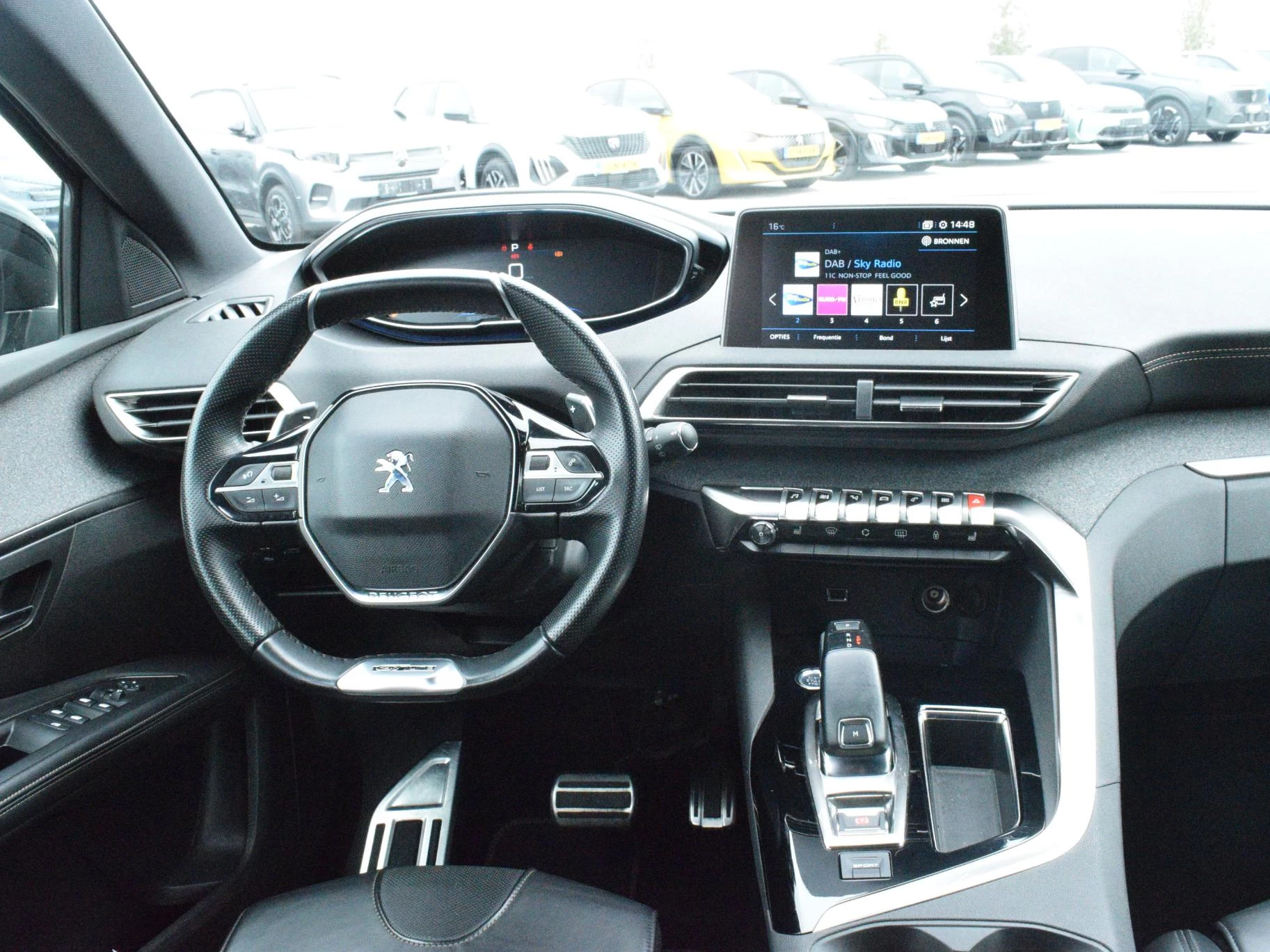 Hoofdafbeelding Peugeot 5008