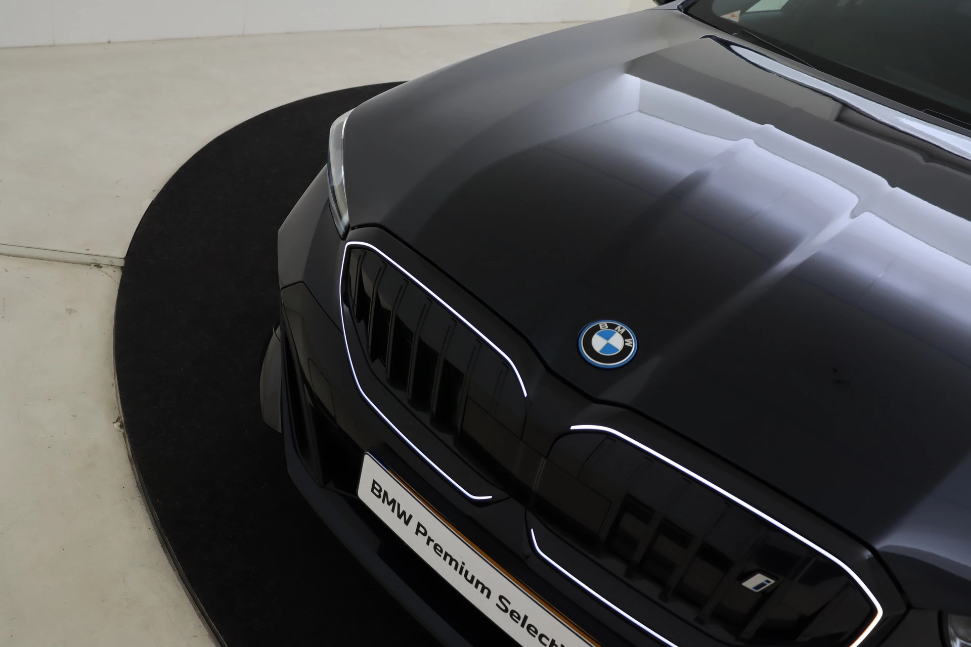Hoofdafbeelding BMW i5