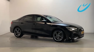 Audi A3 Limousine 30 TFSI S Edition S-Line LED Leder-Stof Navigatie Parkeersensoren