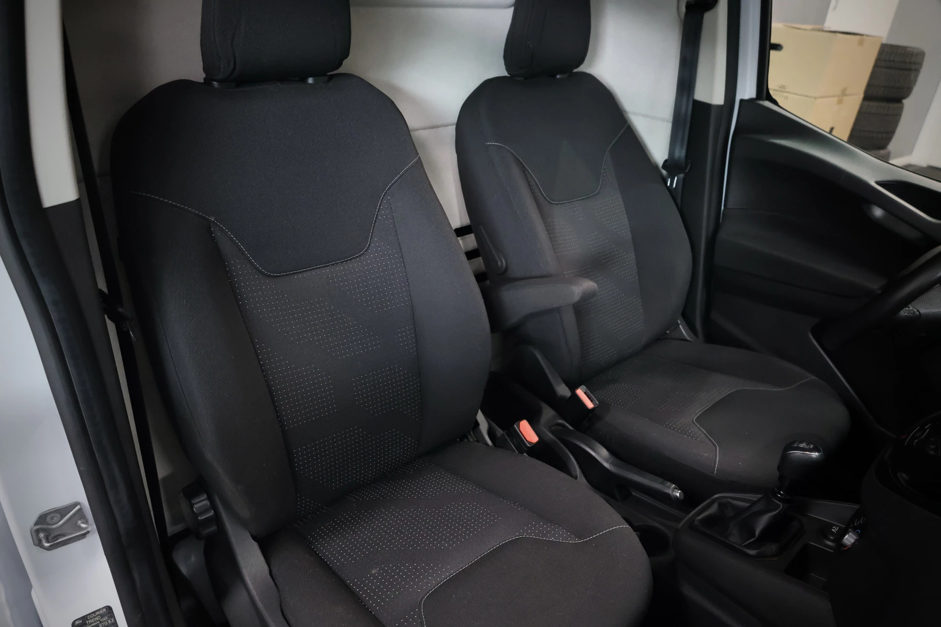Hoofdafbeelding Ford Transit Courier