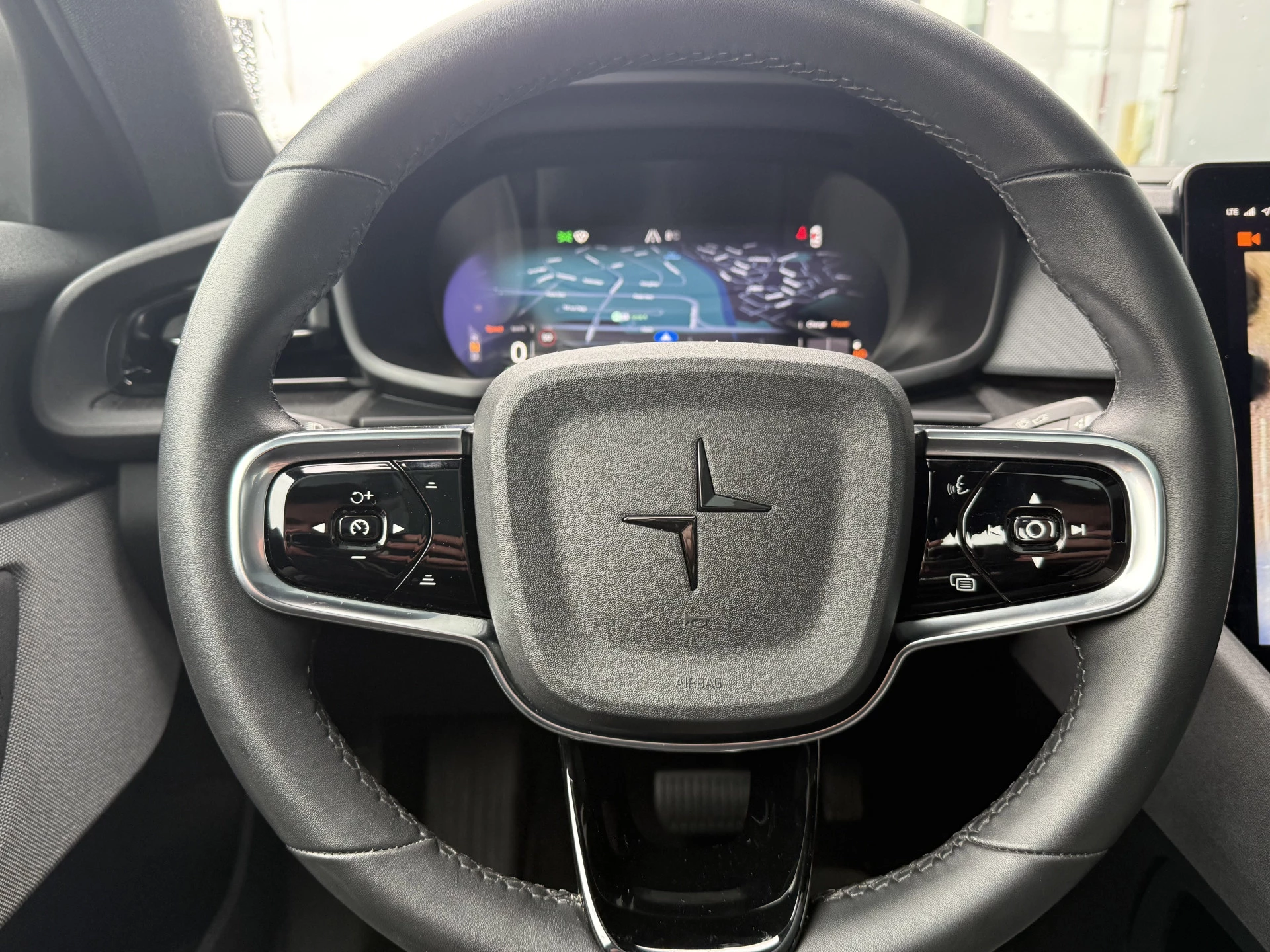 Hoofdafbeelding Polestar 2