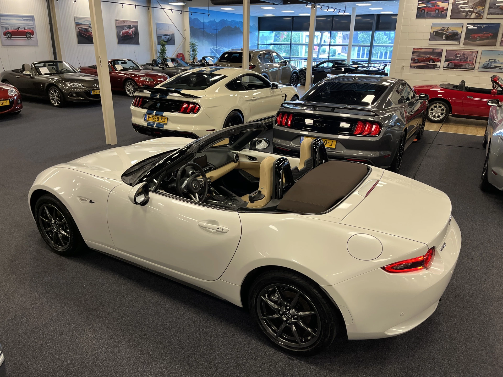 Hoofdafbeelding Mazda MX-5