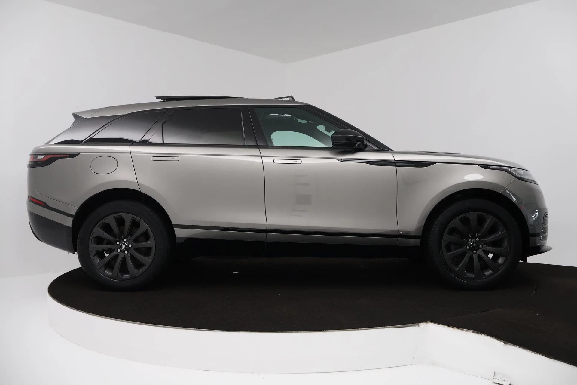 Hoofdafbeelding Land Rover Range Rover Velar