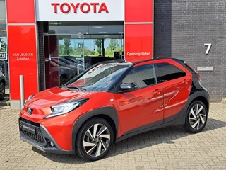 Toyota Aygo X 1.0 VVT-i S-CVT Envy AUTOMAAT STOELVERWARMING APPLE & ANDROID DEURRANDBESCHERMERS AIRCO