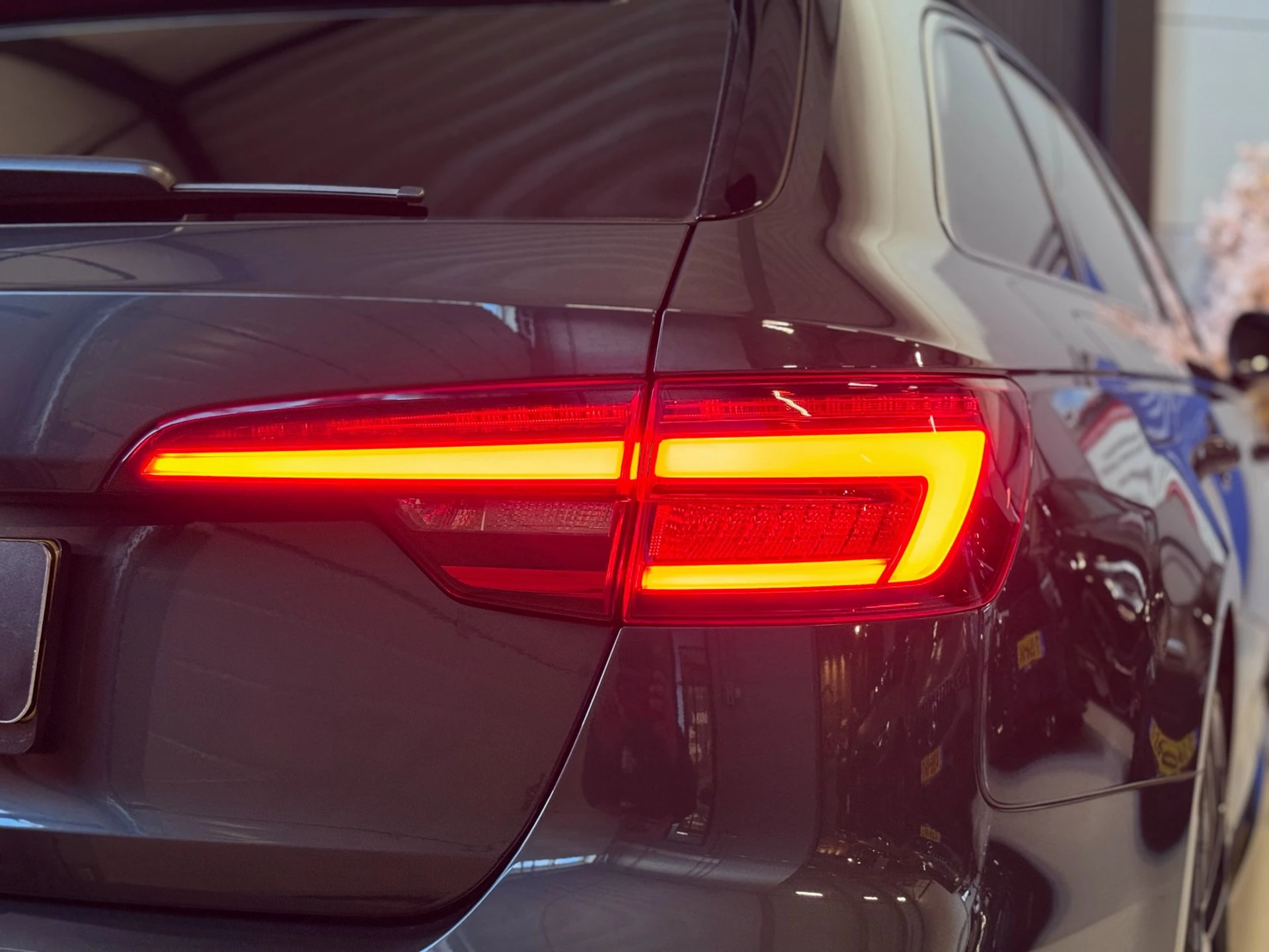 Hoofdafbeelding Audi S4