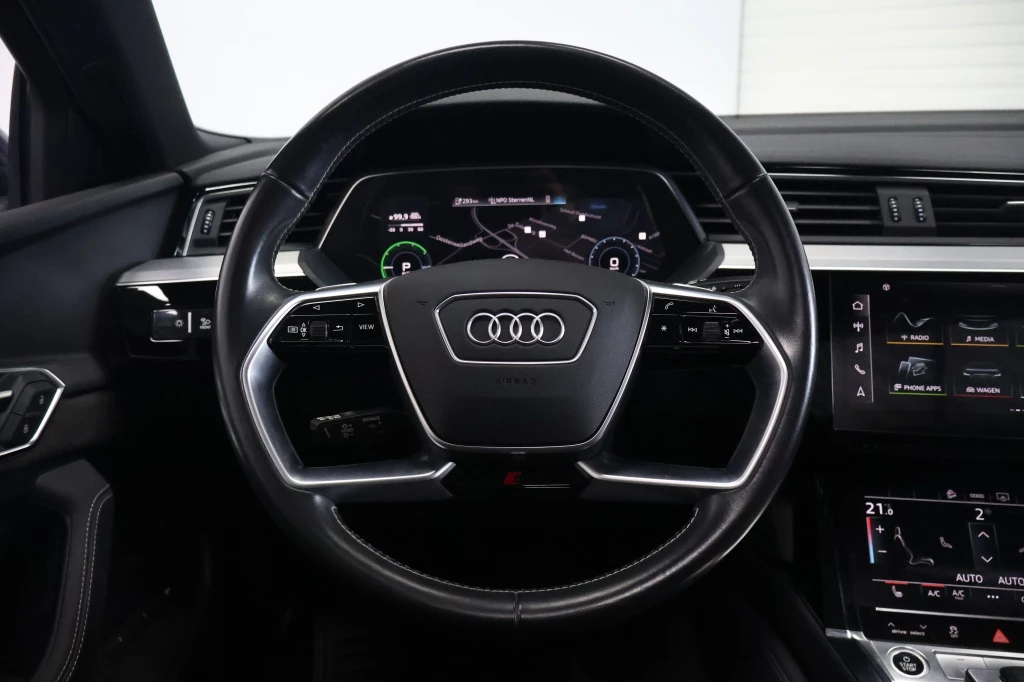 Hoofdafbeelding Audi e-tron