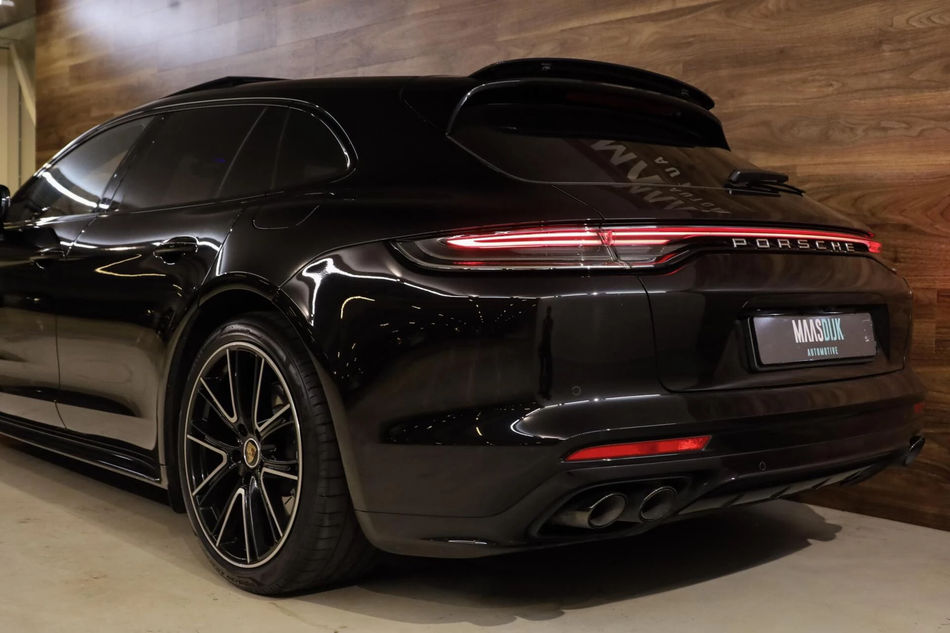 Hoofdafbeelding Porsche Panamera