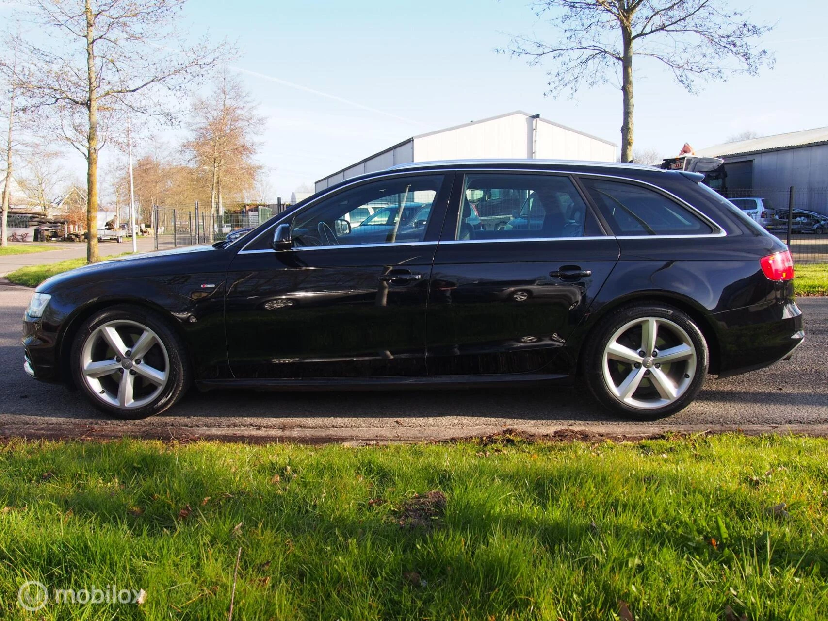 Hoofdafbeelding Audi A4
