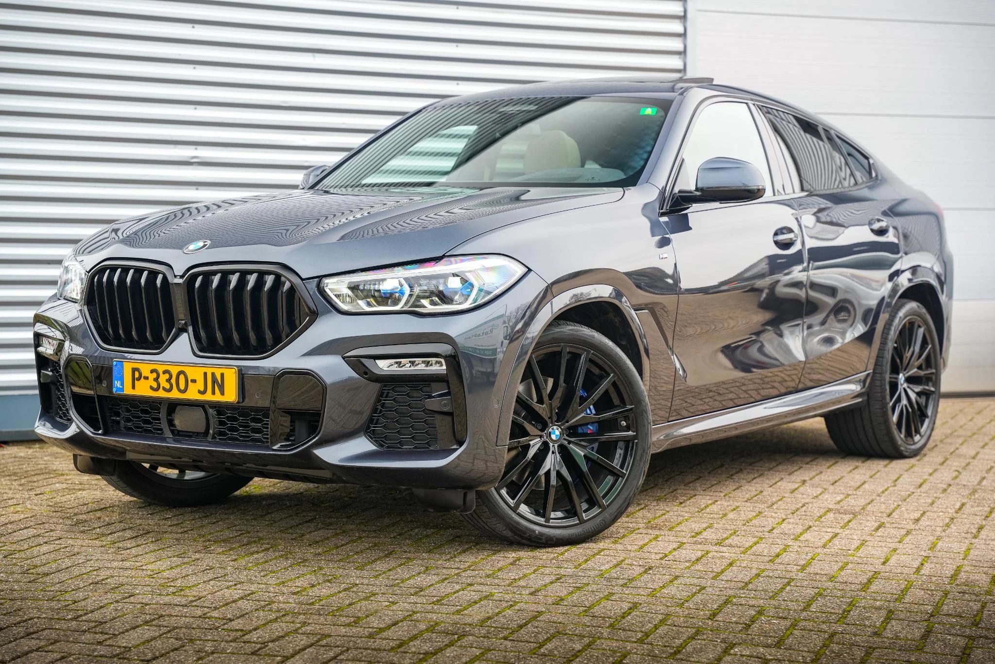 Hoofdafbeelding BMW X6