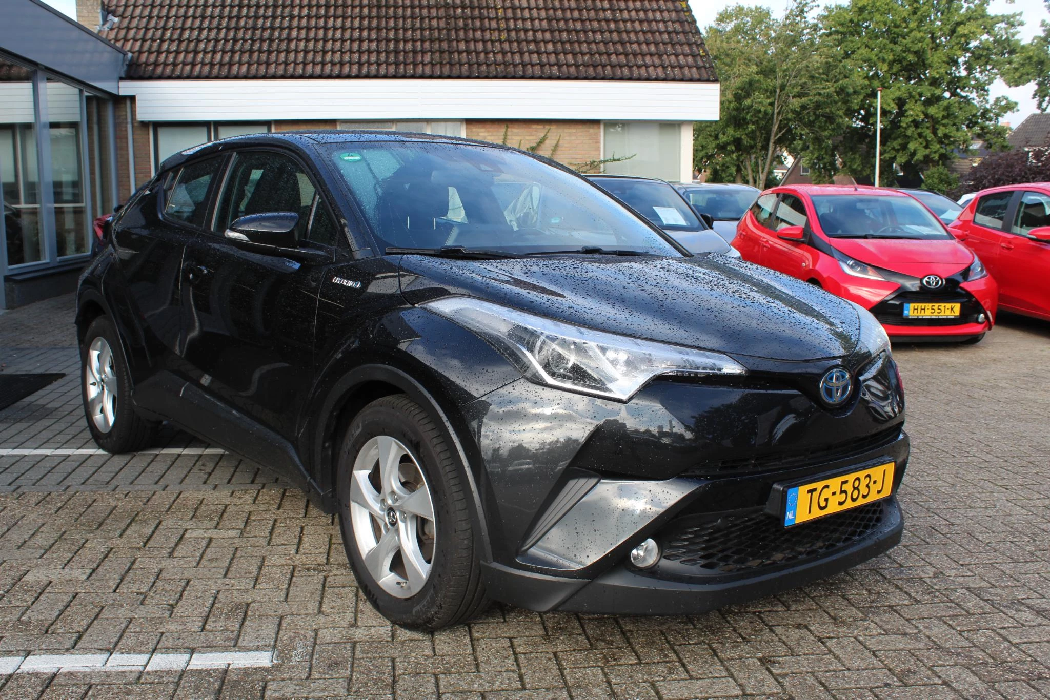 Hoofdafbeelding Toyota C-HR