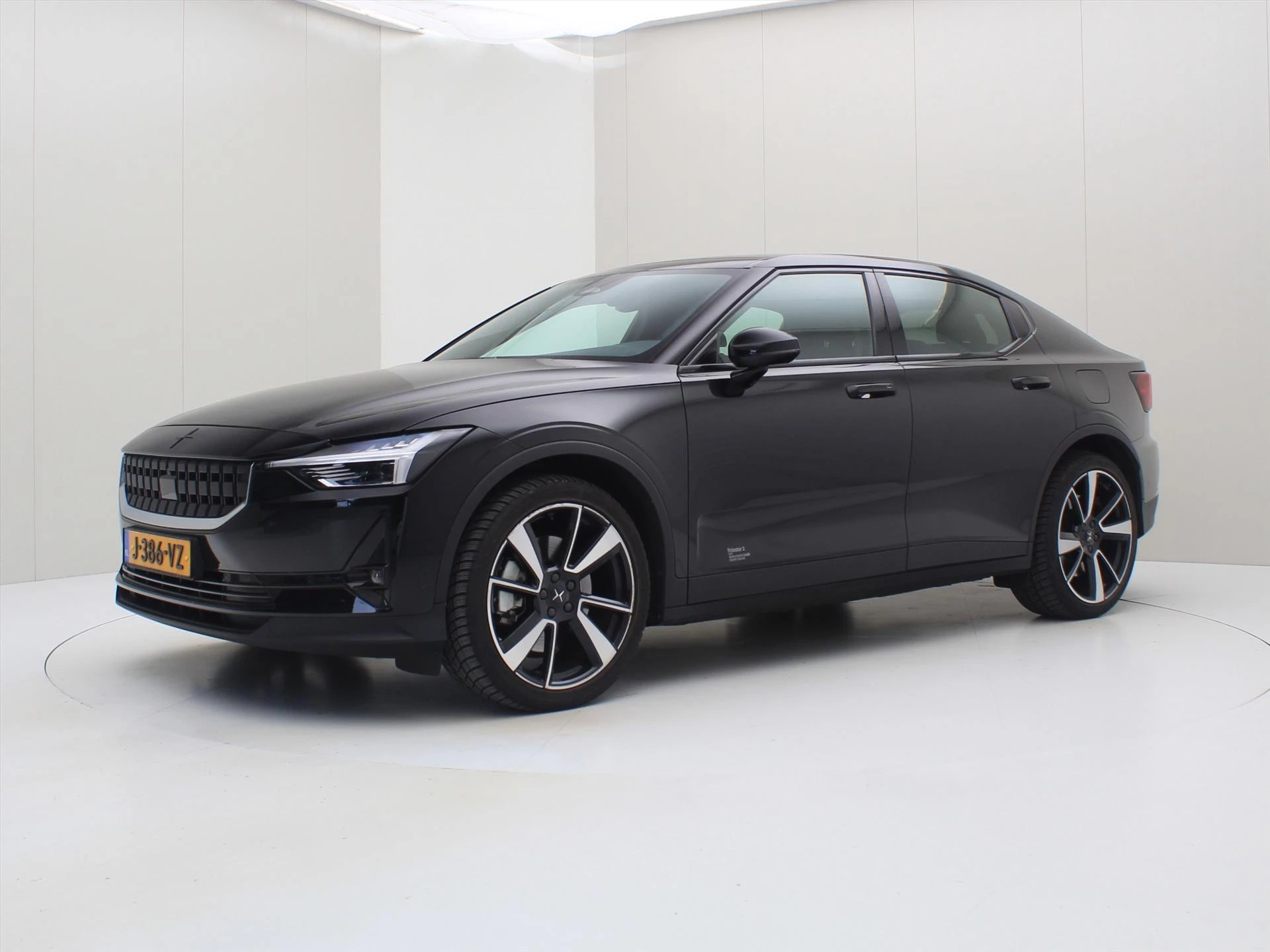 Hoofdafbeelding Polestar 2