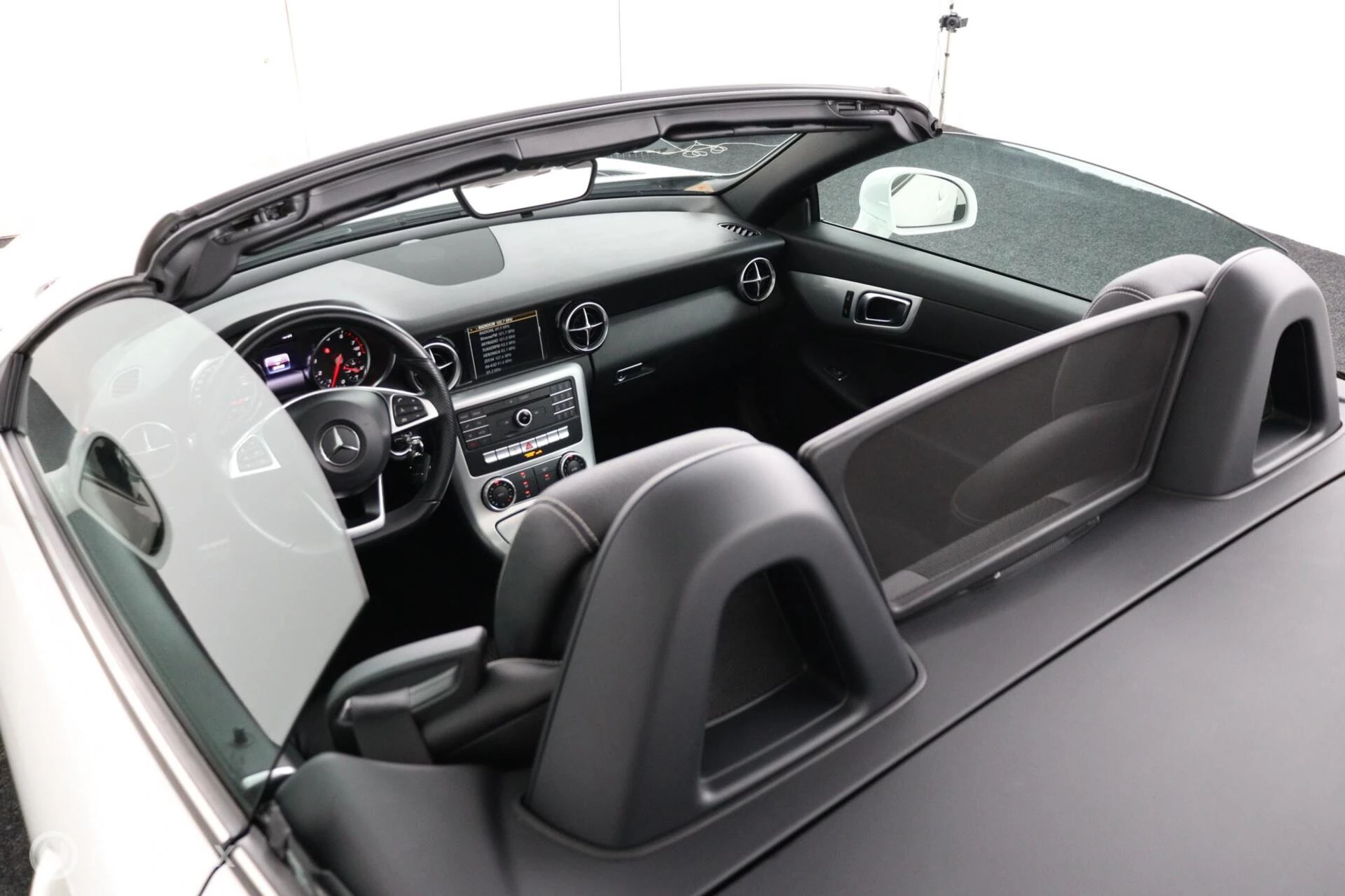Hoofdafbeelding Mercedes-Benz SLC