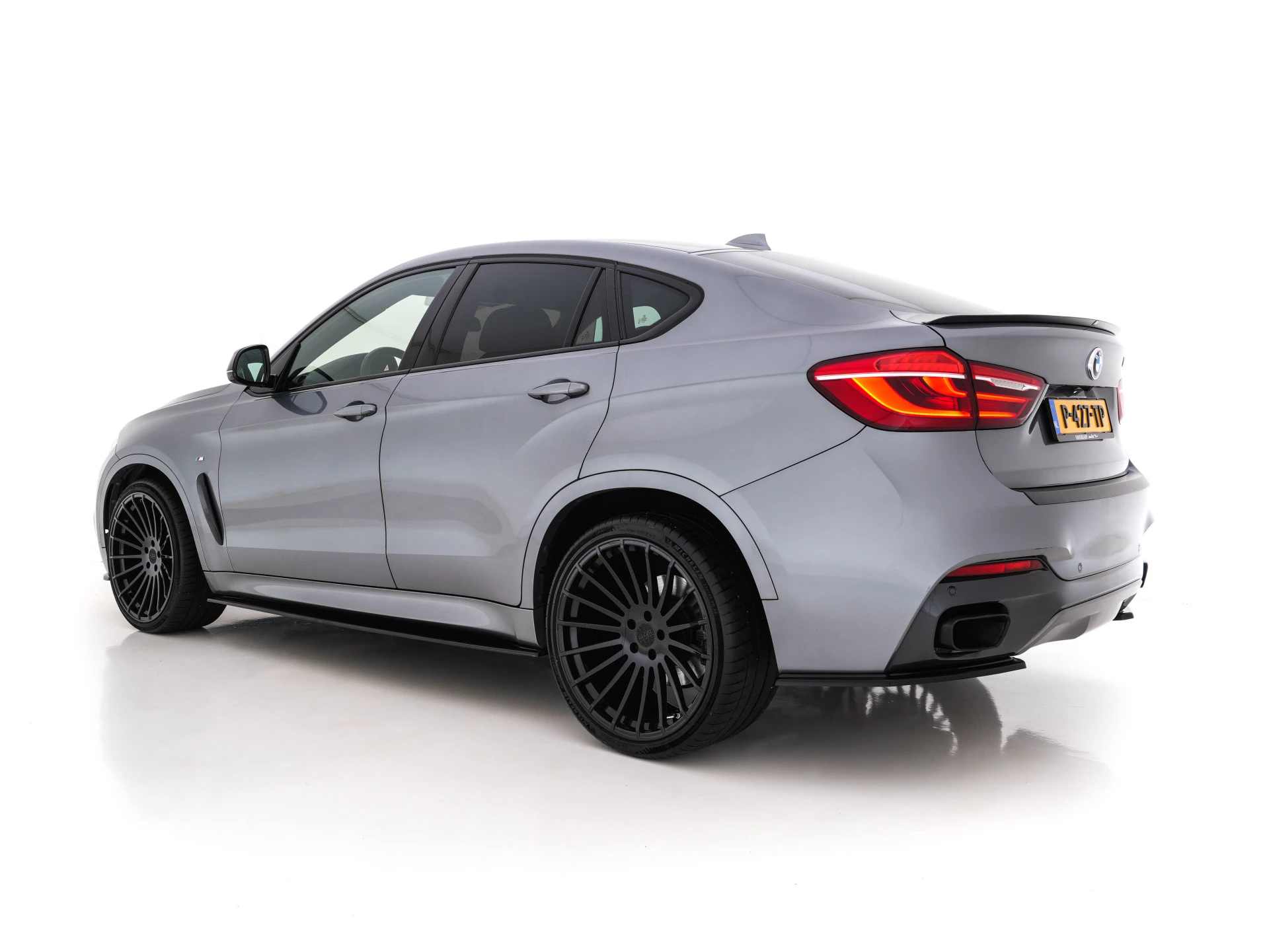 Hoofdafbeelding BMW X6